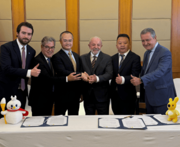 IC外汇官网 五菱之光EV 305km进取型开启盲订,新增副驾气囊、倒车影像等